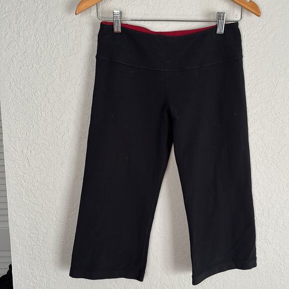 Lululemon Black Crop Leggings Size 6 Inseam 17" Loungewear Y2K - Picture 1 of 6
